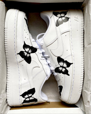 BLACK BUTTERFLIES nf AIR FORCE 1'S
